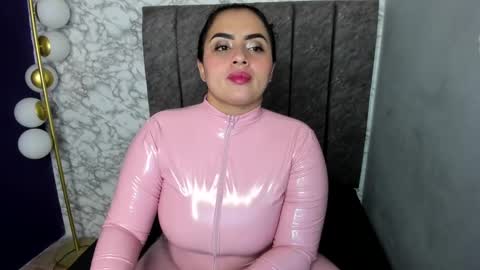       online show from December 22, 6:06 am