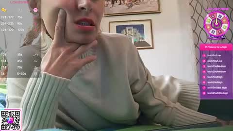 Snapshot of celestynstar chatting on October 5, 4:01 pm CelestynStar online show from October 5, 4:01 pm