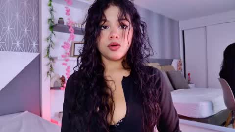 Celine online show from September 25, 5:22 pm