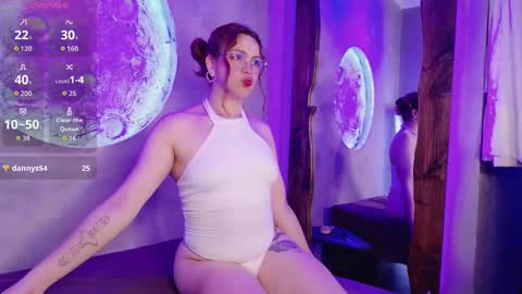 Snapshot of celineblossom_ chatting on September 23, 4:49 pm Celine online show from September 23, 4:49 pm