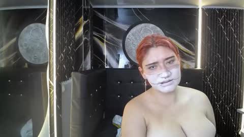 Snapshot of cerecita_02 chatting on October 31, 12:31 pm Cerecita  online show from October 31, 12:31 pm