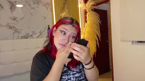 Snapshot of cerecita_02 chatting on September 22, 12:03 pm Cerecita  online show from September 22, 12:03 pm