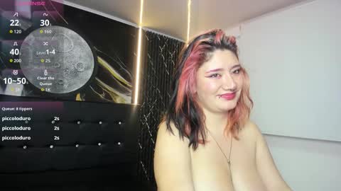 Snapshot of cerecita_02 chatting on October 16, 4:09 pm Cerecita  online show from October 16, 4:09 pm