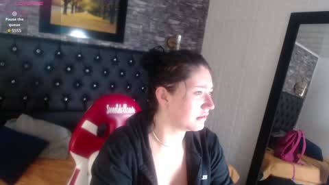 Snapshot of cerecita_02 chatting on January 27, 1:09 pm Cerecita  online show from January 27, 1:09 pm