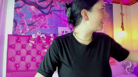 Snapshot of cerecita_02 chatting on February 5, 12:38 pm Cerecita  online show from February 5, 12:38 pm