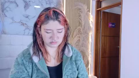 Snapshot of cerecita_02 chatting on October 7, 12:20 pm Cerecita  online show from October 7, 12:20 pm