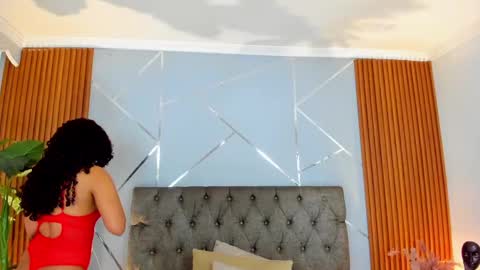 CHAARLOTTEE online show from December 1, 8:44 pm