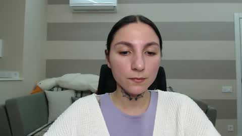 Kate online show from January 17, 4:04 pm