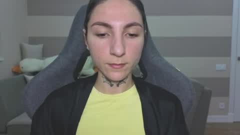 Kate online show from June 18, 6:48 am