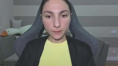 Kate online show from June 30, 7:19 am
