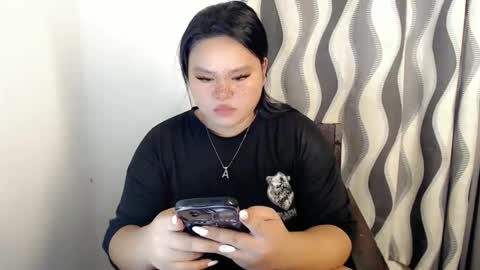 chabilataxx online show from January 2, 9:54 am