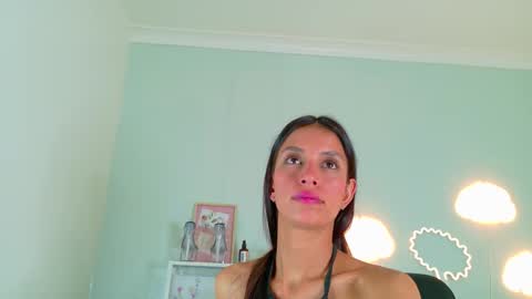 Snapshot of chaneladamss_ chatting on September 12, 2:56 am C H A N E L online show from September 12, 2:56 am