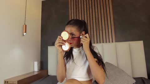 Snapshot of chaneladamss_ chatting on January 16, 7:52 pm C H A N E L online show from January 16, 7:52 pm