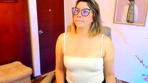 Snapshot of chanell_taylor_ chatting on September 28, 11:59 am chanell online show from September 28, 11:59 am