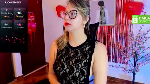 Snapshot of chanell_taylor_ chatting on February 13, 2:09 pm chanell online show from February 13, 2:09 pm