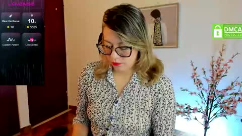 Snapshot of chanell_taylor_ chatting on February 11, 9:31 am chanell online show from February 11, 9:31 am