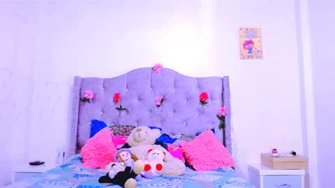 Chanelle 07 online show from February 18, 10:58 pm