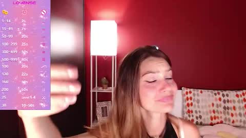 Snapshot of chaneltheron chatting on October 8, 1:48 pm Anastasia online show from October 8, 1:48 pm