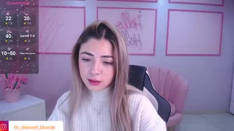 Snapshot of channel_blonde_a chatting on January 14, 4:50 pm channel_blonde_a online show from January 14, 4:50 pm