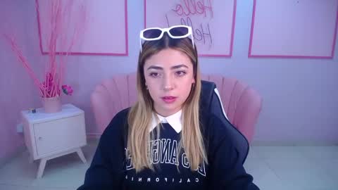 Snapshot of channel_blonde_a chatting on December 9, 4:58 pm channel_blonde_a online show from December 9, 4:58 pm