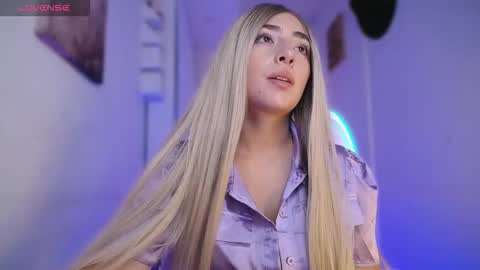 channel_blonde_a online show from March 11, 8:55 pm