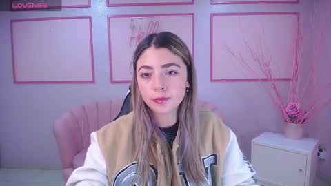 Snapshot of channel_blonde_a chatting on January 28, 4:30 pm channel_blonde_a online show from January 28, 4:30 pm