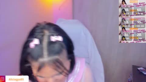 Alice online show from September 24, 7:02 pm