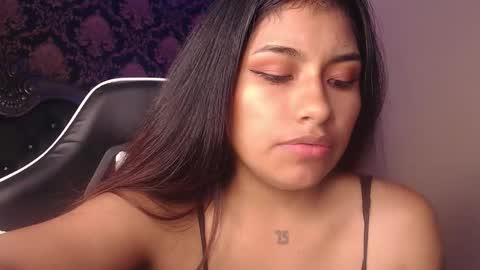 Snapshot of chantalpetit chatting on October 27, 7:08 pm chantalpetit online show from October 27, 7:08 pm