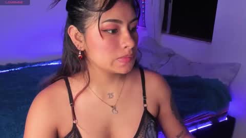 chantalpetit  online show from December 24, 1:49 am