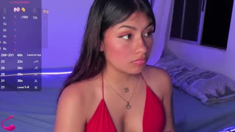 chantalpetit  online show from December 18, 1:26 am