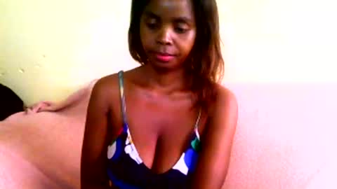 Snapshot of chante665 chatting on February 15, 12:11 pm chante665 online show from February 15, 12:11 pm