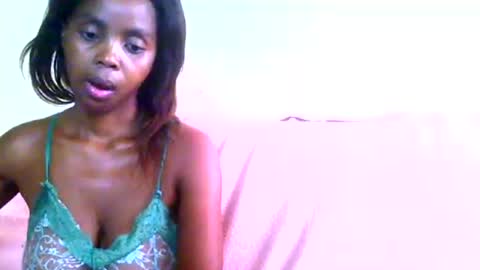 Snapshot of chante665 chatting on February 3, 8:57 am chante665 online show from February 3, 8:57 am