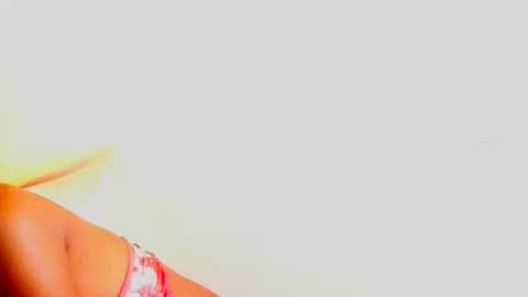 Snapshot of chante665 chatting on February 5, 8:32 am chante665 online show from February 5, 8:32 am