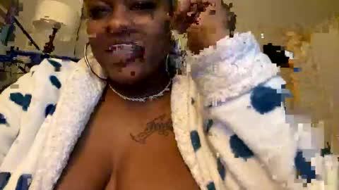 Chant Cummings online show from January 4, 3:07 am