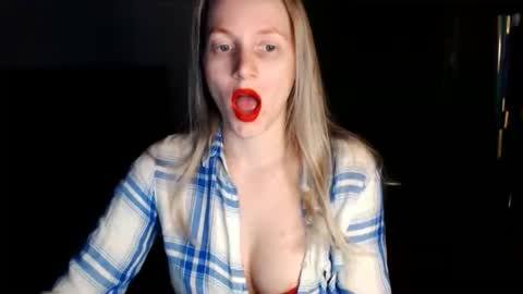 We Vibe  Device that vibrates at the sound of Tips and makes me wet. vibe lush edging daddy lovense online show from April 12, 8:22 pm