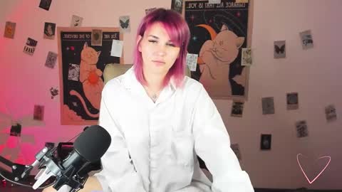 Suzanna Snow online show from October 24, 5:03 am