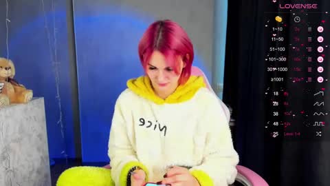 Snapshot of chaoka_ chatting on January 30, 4:58 am Suzanna Snow online show from January 30, 4:58 am