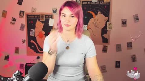 Suzanna Snow online show from October 25, 5:04 am