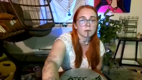 chaosfairyart online show from October 21, 5:00 am