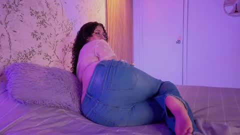 You honey online show from April 15, 12:49 pm