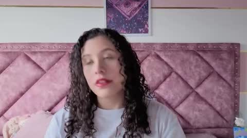 Snapshot of charlote__miller chatting on September 26, 11:19 am You honey online show from September 26, 11:19 am