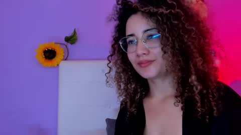 Snapshot of charlotte1117 chatting on October 30, 7:59 pm Char 3 online show from October 30, 7:59 pm