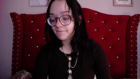 charlotte1_ls online show from March 5, 10:12 pm