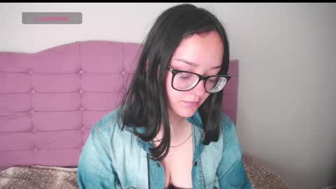 charlotte1_ls online show from December 9, 11:56 pm