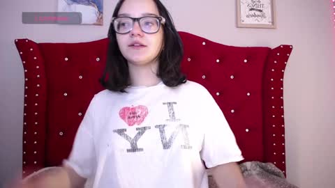 charlotte1_ls online show from December 15, 9:31 pm