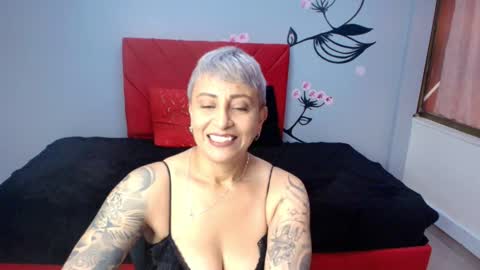 CHARLOTTE GRAY online show from November 9, 12:45 pm