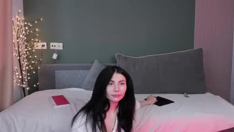 Charlotte online show from January 24, 9:39 am