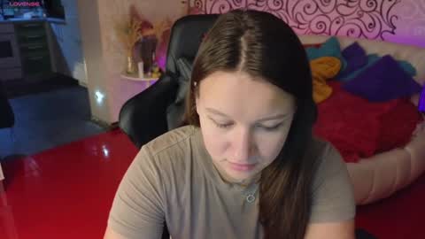 Charlotte online show from December 31, 2:08 am