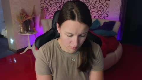 Charlotte online show from December 24, 10:28 pm