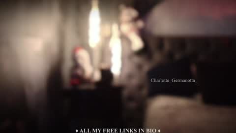 Snapshot of charlotte_germanotta_ chatting on December 29, 4:08 pm Charlotte online show from December 29, 4:08 pm